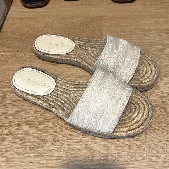 Christian Dior White sandals - Picture 3 of 4